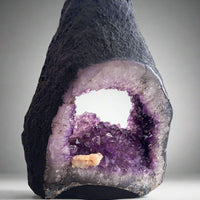 מערת אמטיסט מיוחדת לאספנים