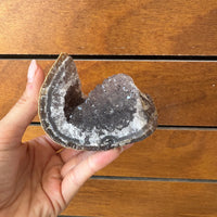 אבני אגת אומבו