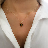 שרשרת קריסטל, שרשרת אבני חן, עין הנמר