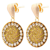 עגילים מיוחדים מצמח הזהב, תכשיטים בעבודת יד, עגילים לאירוע, עגילים קלים, עגילים היפואלרגניים, עגילים בעבודת יד, עגילים שזורים, מתנות מיוחדות, מתנות מקוריות, מתנות אקולוגיות, אופנה טבעונית, מוצרים ירוקים, בת קיימא, vegan friednly